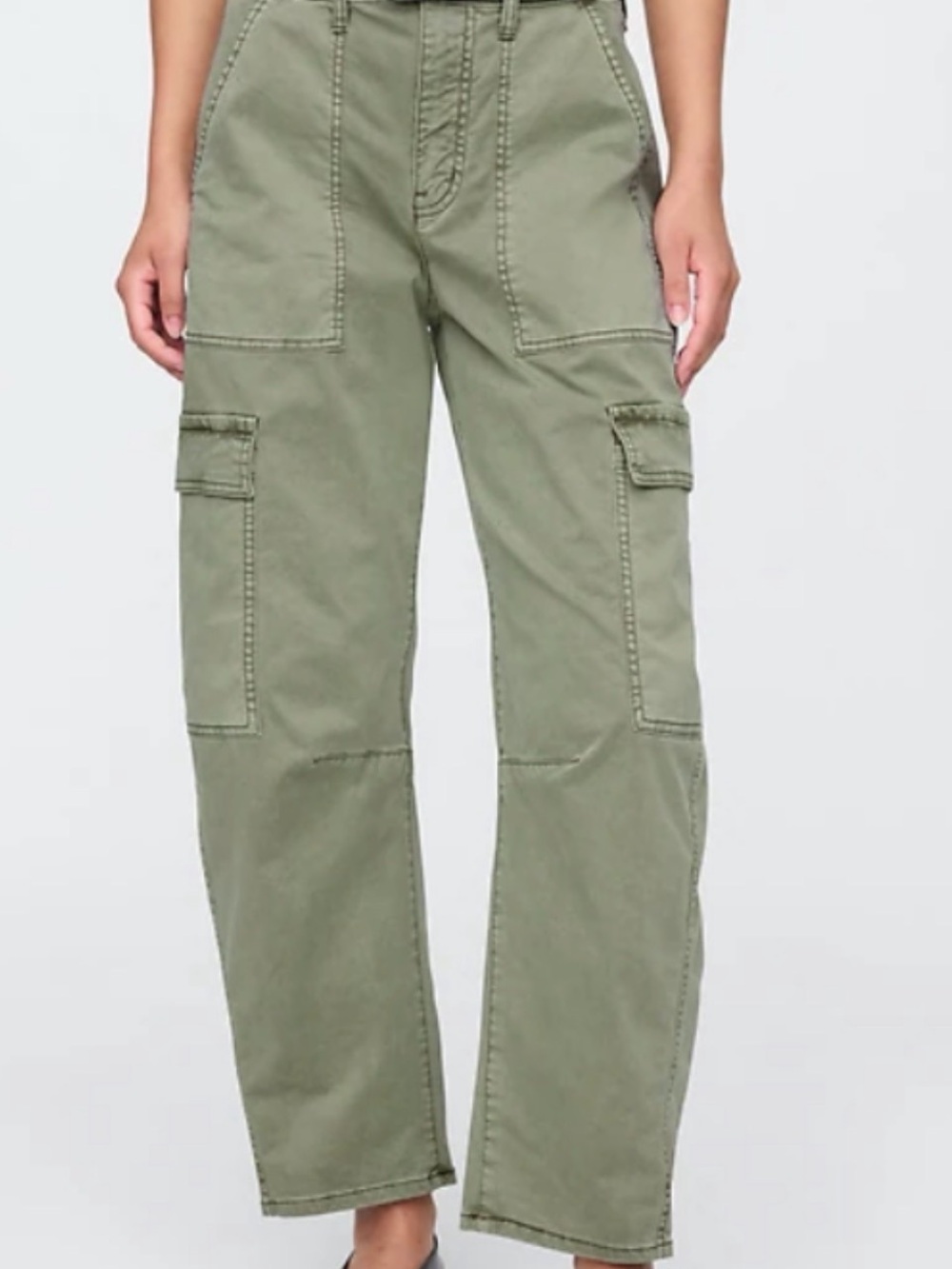 GUC, 4P,  Olive high Rise Barrel Cargo Pants